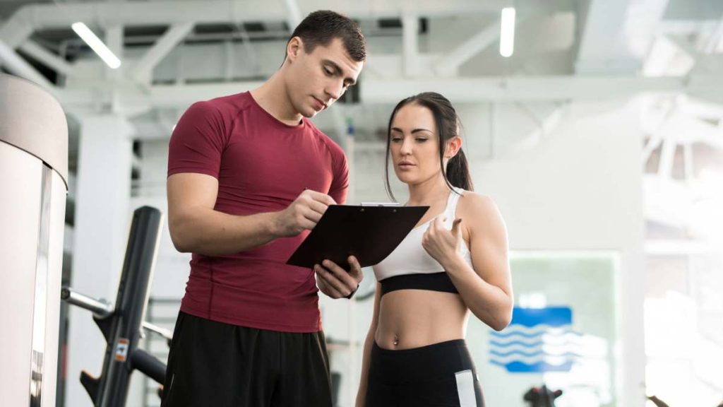 Soy entrenador personal y un nuevo estudio revela que 15 minutos de ejercicio al día pueden tonificar tu cuerpo en 4 semanas
