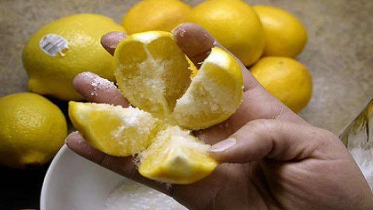 Limón y sal: dos trucos infalibles para transformar tu cocina